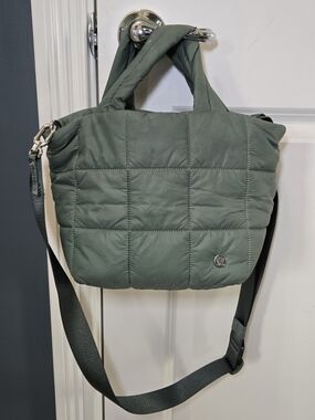 Lululemon Quilted Grid Tote Crossbody Bag 2XL - Olive Green